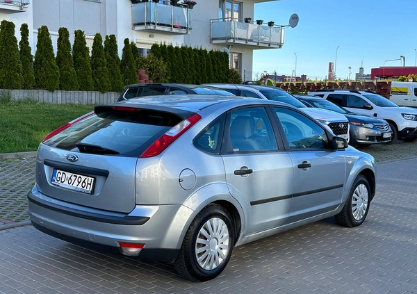 Ford Focus cena 7900 przebieg: 176834, rok produkcji 2005 z Rydzyna małe 56